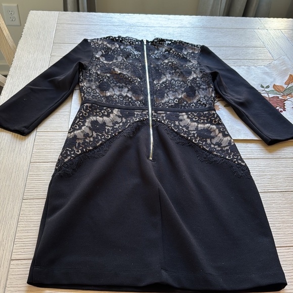 Bebe Lace dress - Picture 5 of 8